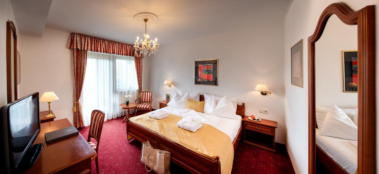 Hotel Christof Appiano sulla Strada del Vino Kültér fotó
