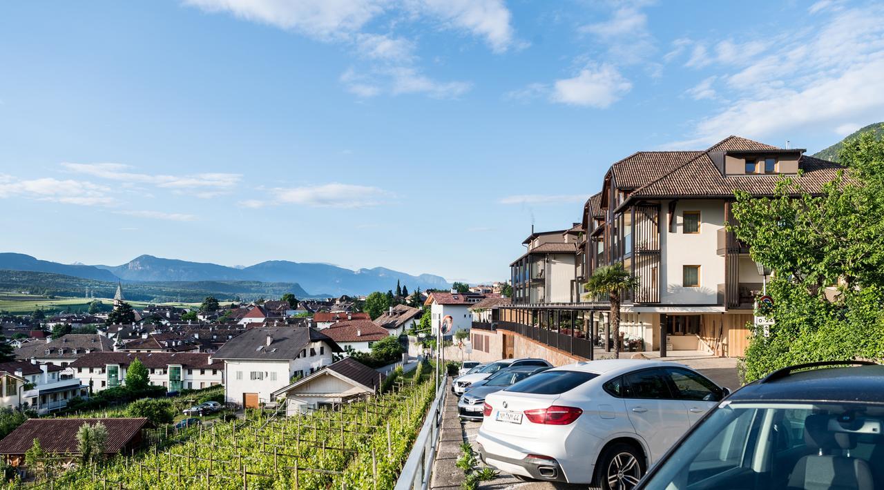 Hotel Christof Appiano sulla Strada del Vino Kültér fotó