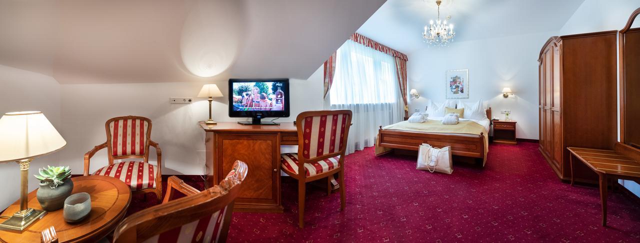 Hotel Christof Appiano sulla Strada del Vino Kültér fotó